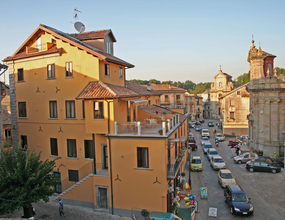 Hotel Conte Ruggero Serra San Bruno Exterior photo